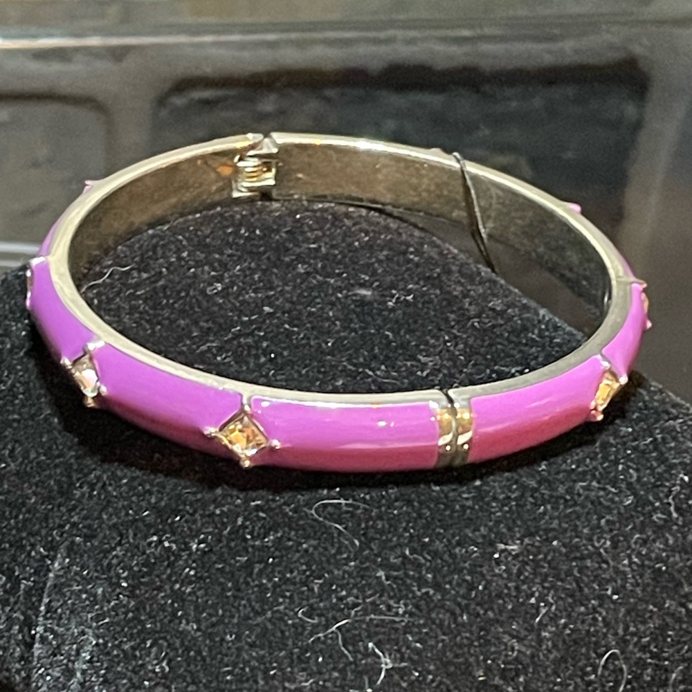 NWT Wisteria hinged bangle bracelet in enamel with crystals